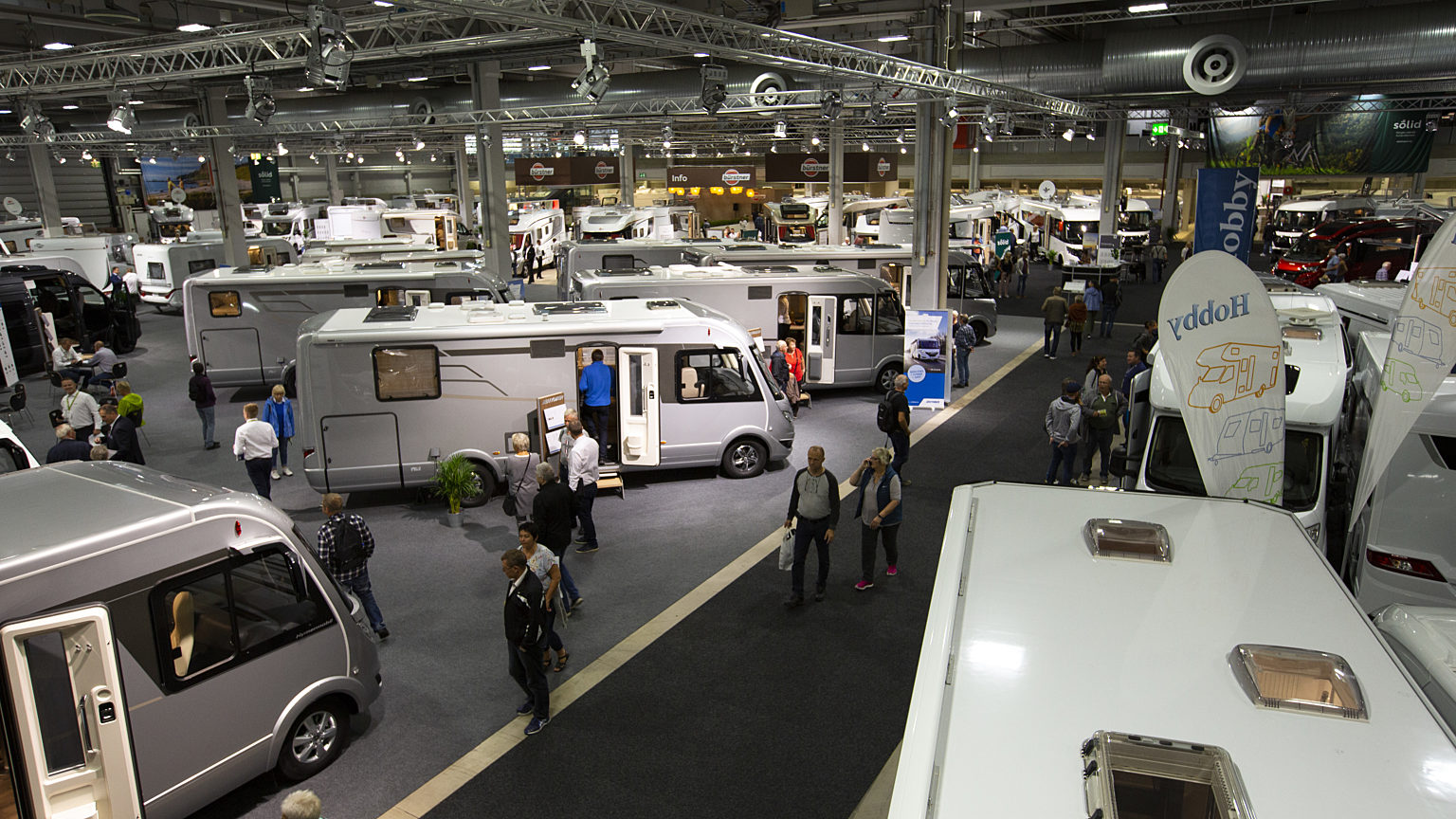 Strømmer til Caravanmessen CaravanBransjeforbund